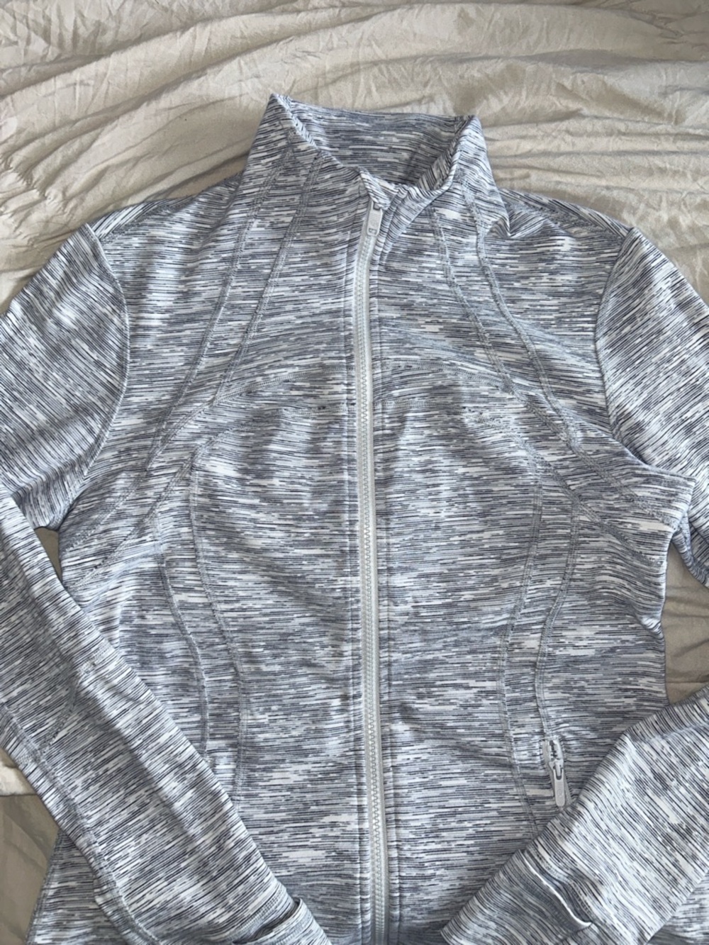 Lululemon Define Jacket - Picture 4 of 7